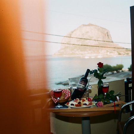 Mpalkoni Sti Monemvasía Buitenkant foto